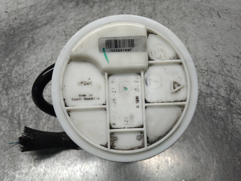 Recambio de bomba combustible para mercedes clase c (w203) familiar 2.2 cdi cat referencia OEM IAM 0580303031 A2034703394 
