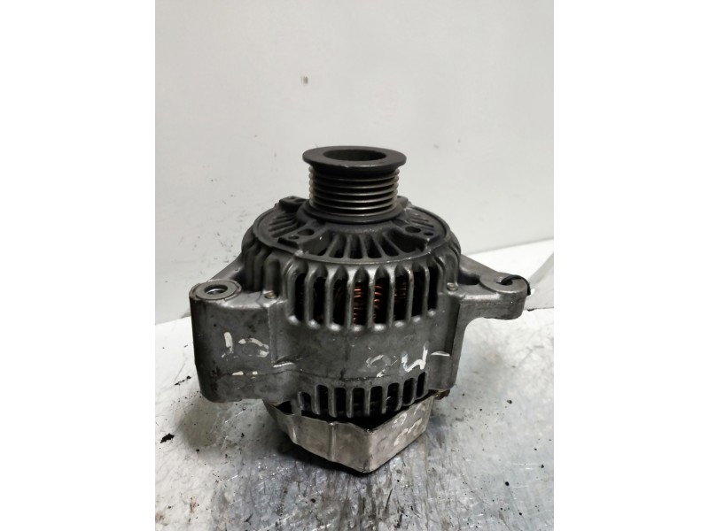 Recambio de alternador para mg rover mg zs zs 180 referencia OEM IAM 1022111471  
