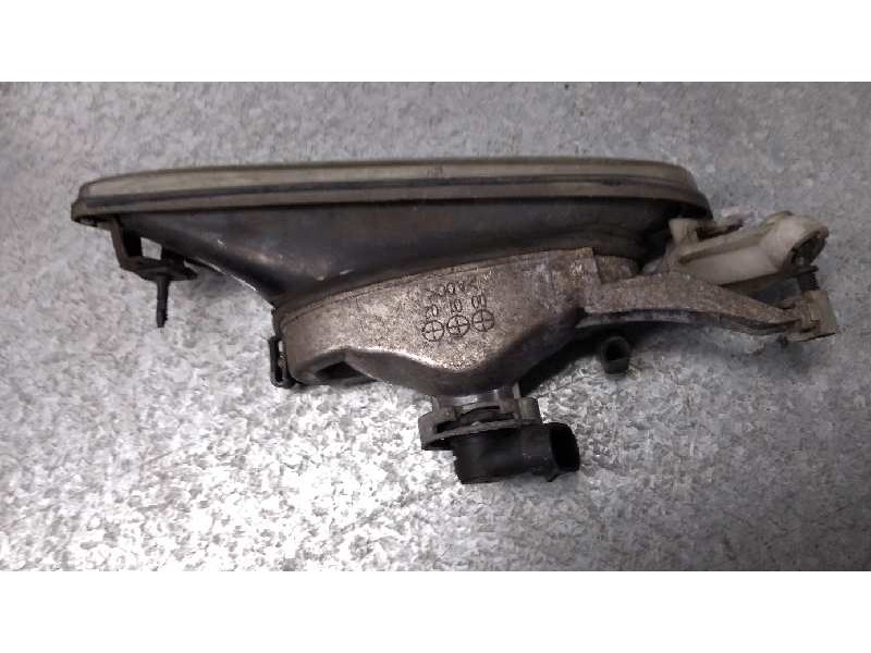 Recambio de faro antiniebla izquierdo para bmw serie 3 berlina (e46) 320d referencia OEM IAM   