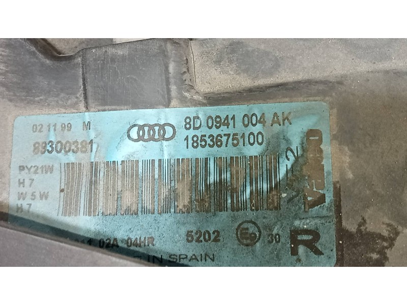 Recambio de faro derecho para audi a4 berlina (b5) 1.9 tdi quattro referencia OEM IAM 8D0941004AK 1853675100 