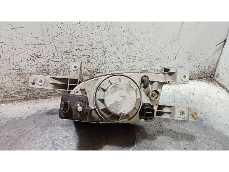 Recambio de faro derecho para hyundai accent (lc) 1.3 cat referencia OEM IAM   