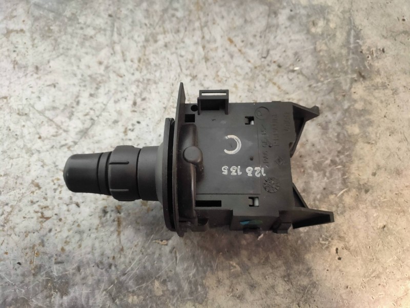 Recambio de mando luces para renault scenic rx4 (ja0) 1.9 dci referencia OEM IAM   