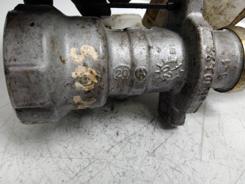 Recambio de bomba freno para ford focus turnier (cak) 1.6 16v cat referencia OEM IAM 21030392   Recambio de bomba freno para ford focus turnier (cak) 1.6 16v cat referencia OEM IAM 21030392