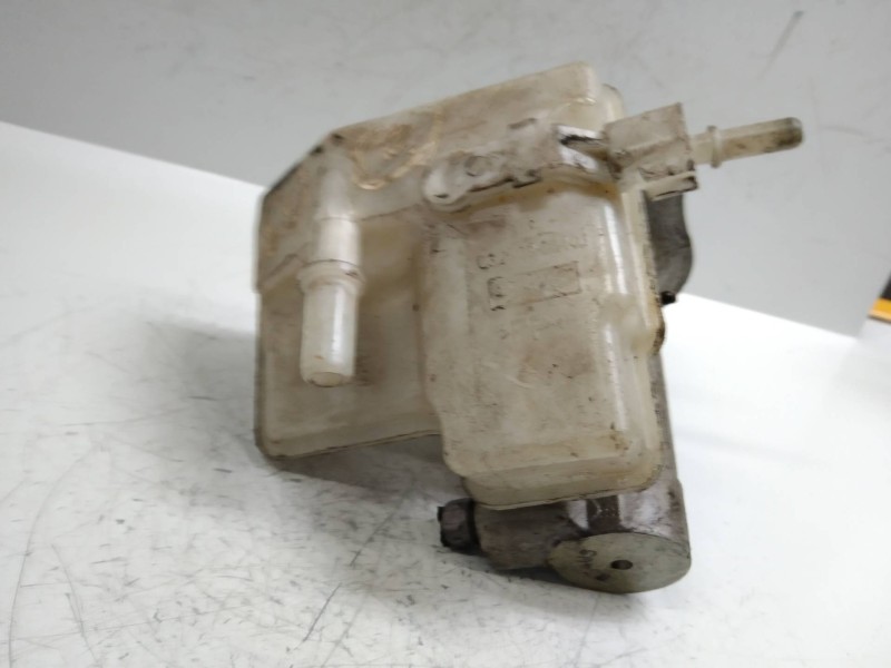 Recambio de bomba freno para ford focus berlina (cap) ambiente (d) referencia OEM IAM   