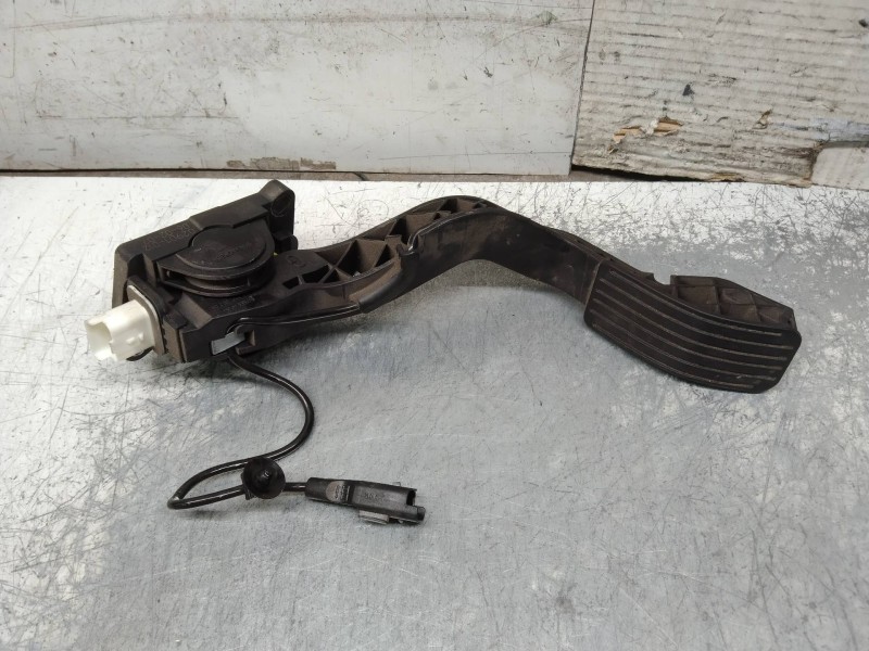 Recambio de potenciometro pedal para citroen c4 berlina collection referencia OEM IAM 0280755001 9650889180 