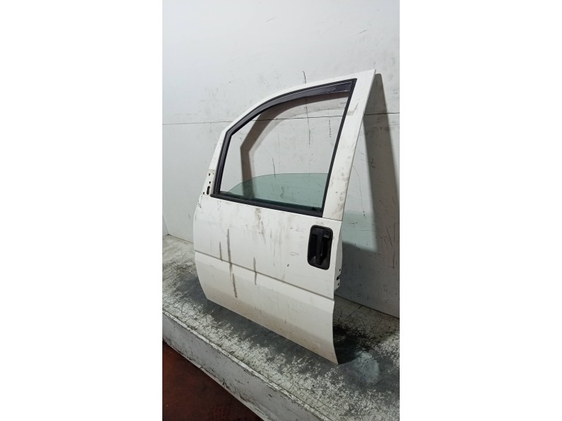 Recambio de puerta delantera izquierda para fiat scudo (222) 2.0 jtd familiar (5 asientos) referencia OEM IAM   5P