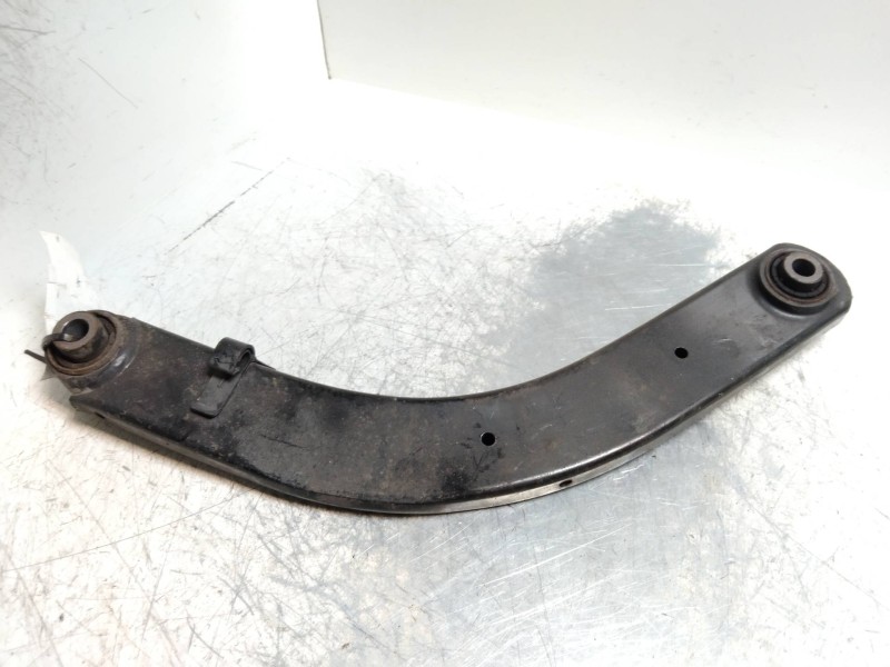 Recambio de tirante trasero derecho para fiat croma (194) 1.9 8v jtd cat (939a1000 / 192a8000) referencia OEM IAM   