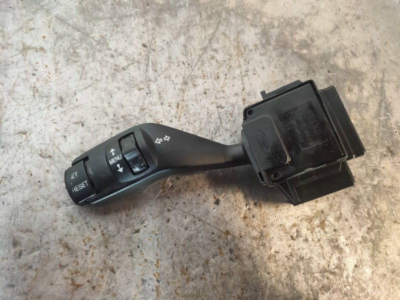 Recambio de mando luces para ford focus berlina (cap) ghia referencia OEM IAM 17D940  