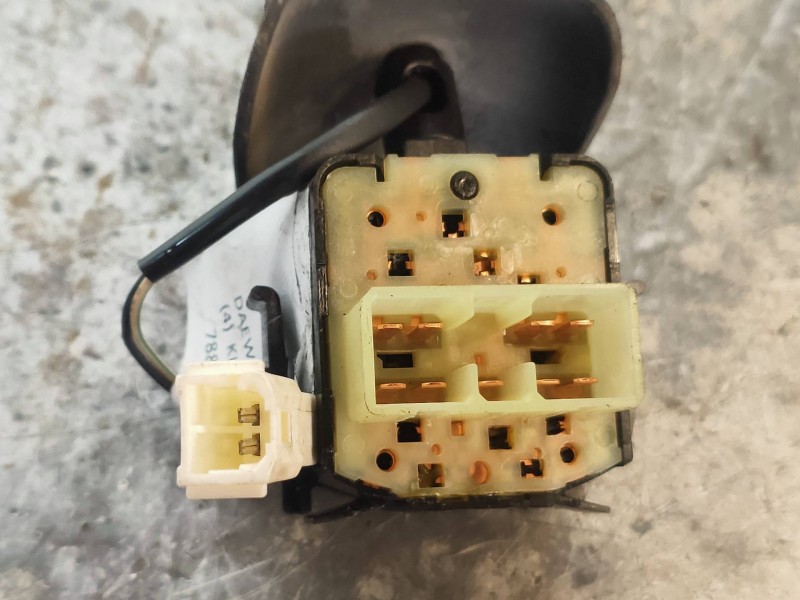 Recambio de mando limpia para daewoo nubira berlina cd referencia OEM IAM 96271606 5073331000 