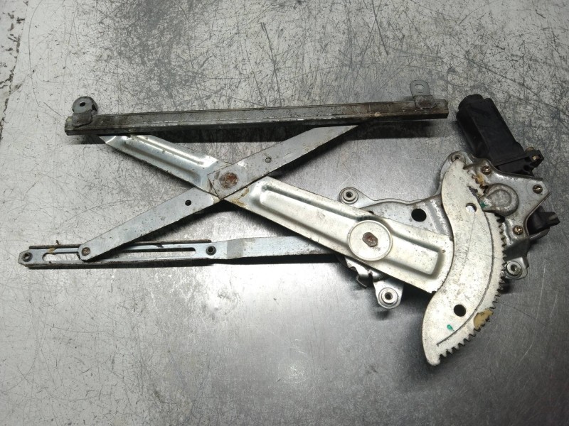 Recambio de elevalunas delantero derecho para toyota camry (v10) referencia OEM IAM 8571032040 0621002400 4P