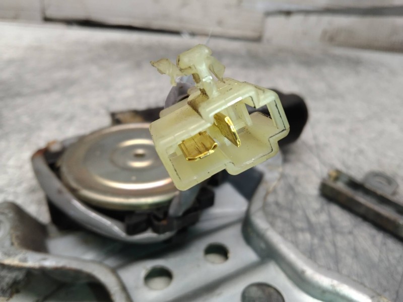 Recambio de elevalunas delantero derecho para toyota camry (v10) referencia OEM IAM 8571032040 0621002400 4P