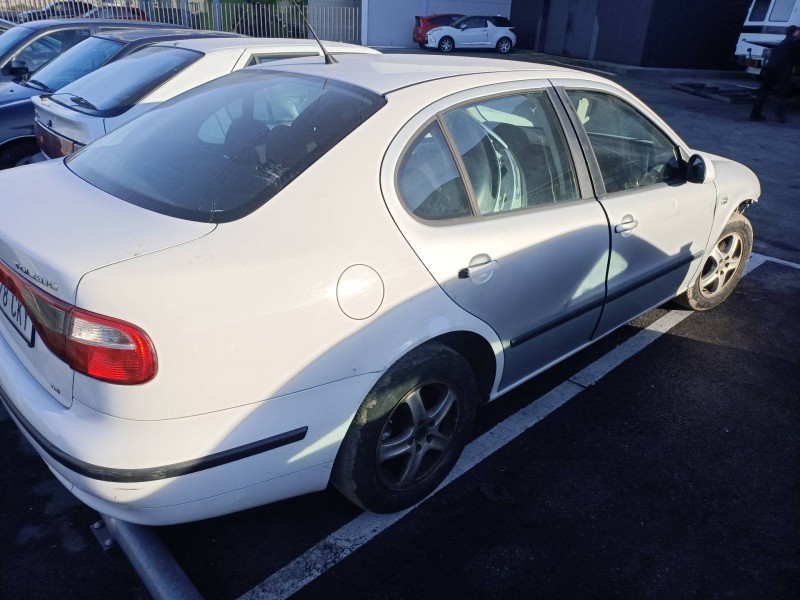 seat toledo (1m2) del año 2003