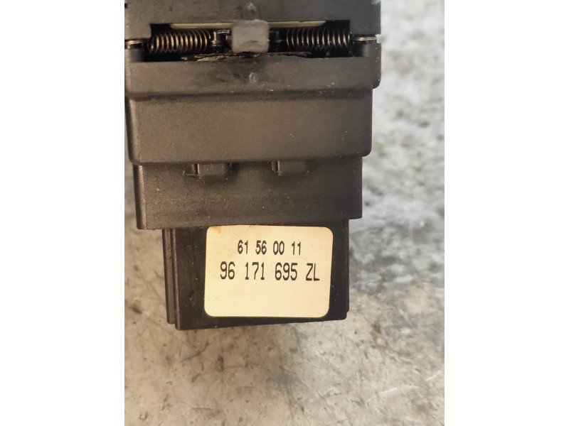 Recambio de mando luces para peugeot 306 berlina 4 puertas (s1) stdt referencia OEM IAM 96171695ZL 61560011 