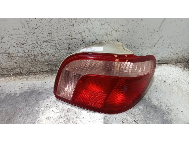 Recambio de piloto trasero derecho para toyota yaris (ncp1/nlp1/scp1) 1.3 t3 referencia OEM IAM   