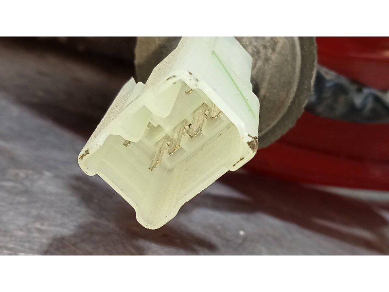 Recambio de piloto trasero derecho para daewoo kalos 1.2 se referencia OEM IAM   