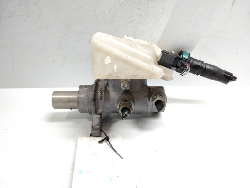 Recambio de bomba freno para ford grand c-max trend referencia OEM IAM AV612140G  
