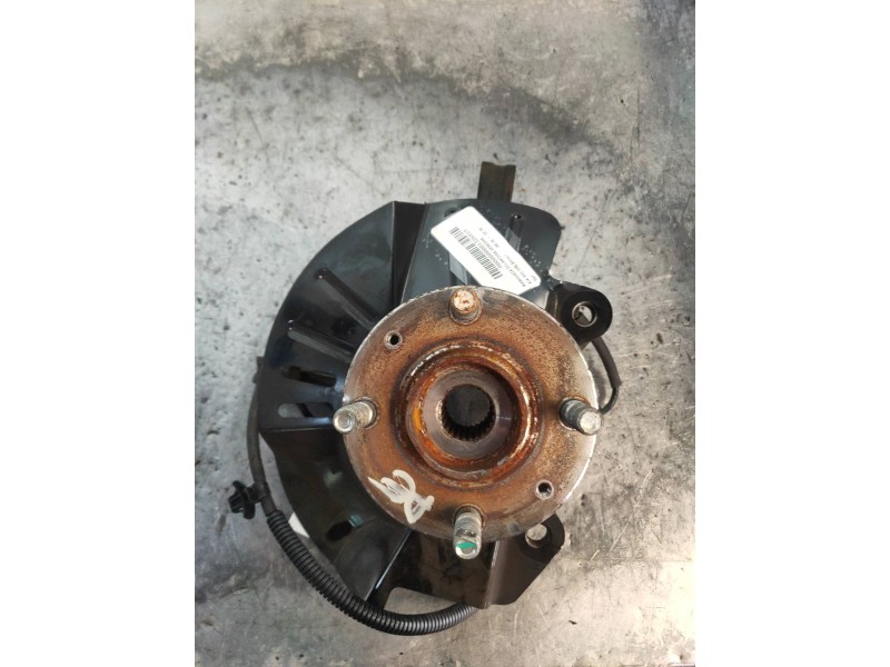 Recambio de mangueta delantera derecha para kia rio (yb) attract referencia OEM IAM   