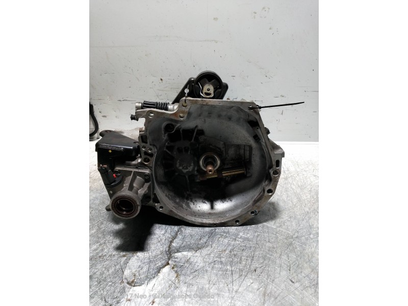 Recambio de caja cambios para chrysler voyager (gs) 2.5 td referencia OEM IAM A598 4641750 