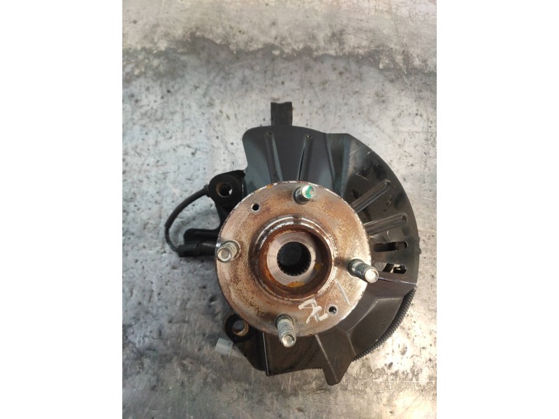 Recambio de mangueta delantera izquierda para kia rio (yb) attract referencia OEM IAM   