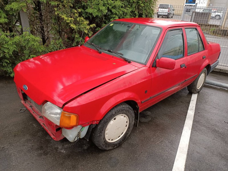 ford orion del año 1990