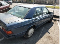 mercedes clase c (w201) berlina del año 1988 2