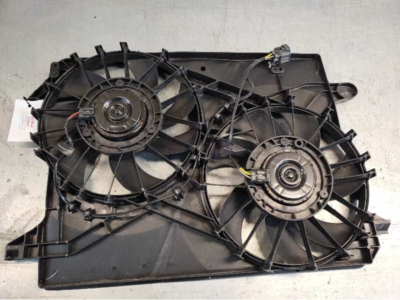 Recambio de electroventilador para chrysler 300 c 3.5 referencia OEM IAM 1115095  