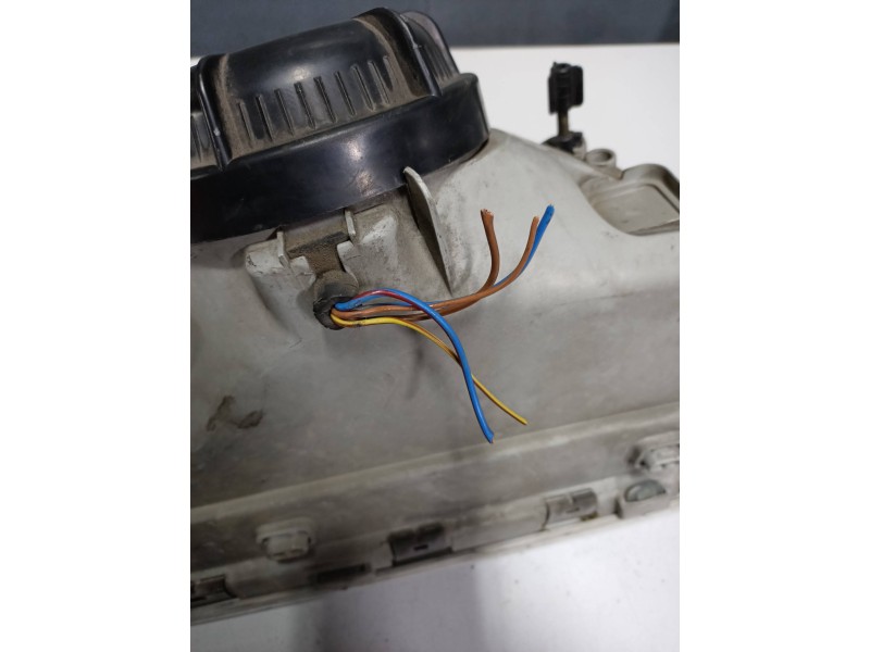 Recambio de faro izquierdo para volvo serie 440 turbo referencia OEM IAM   