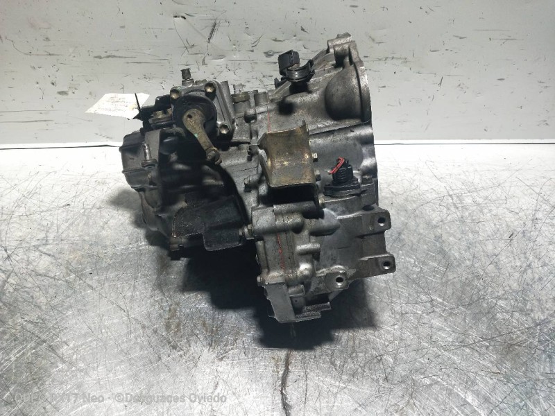 Recambio de caja cambios para toyota corolla 1.8 referencia OEM IAM Z40615611  