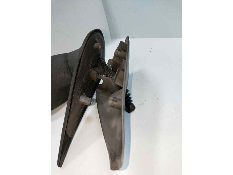 Recambio de retrovisor izquierdo para fiat punto berl. (176) 60 sx referencia OEM IAM   MANUAL