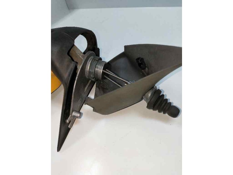 Recambio de retrovisor izquierdo para fiat punto cabrio (176) referencia OEM IAM   MANUAL