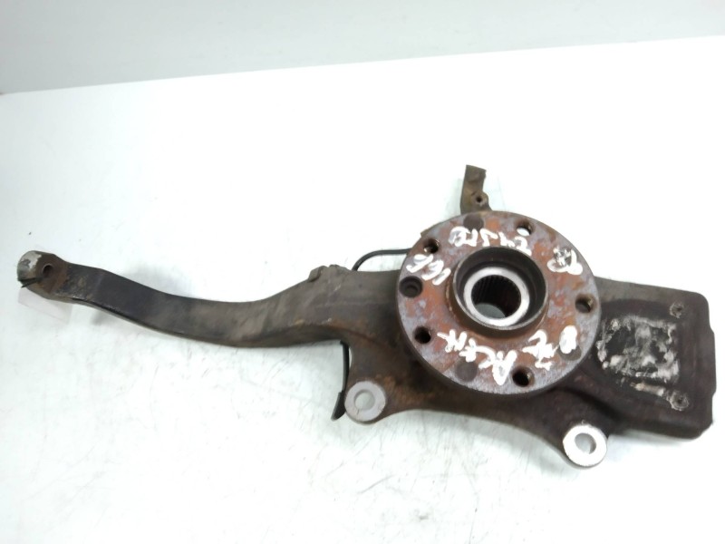 Recambio de mangueta delantera izquierda para alfa romeo 166 2.4 jtd referencia OEM IAM   