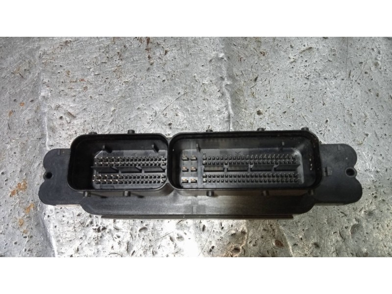 Recambio de centralita motor uce para seat leon (5f1) style referencia OEM IAM 0261S12608 04E907309BJ 