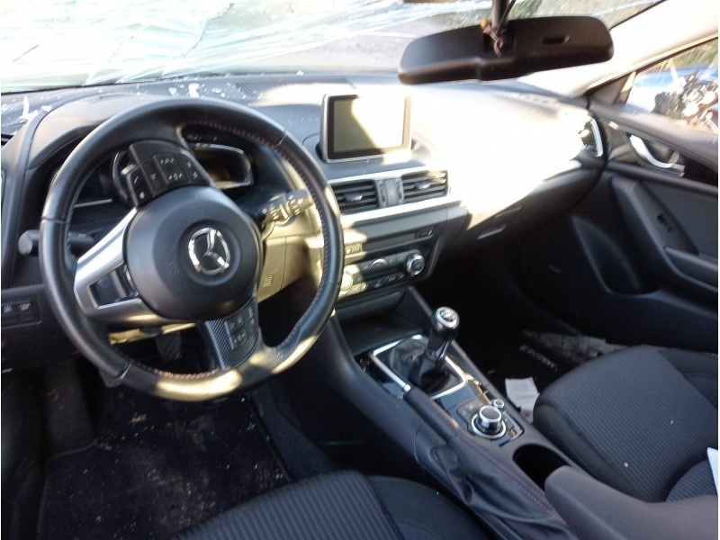 mazda 3 lim. () del año 2015