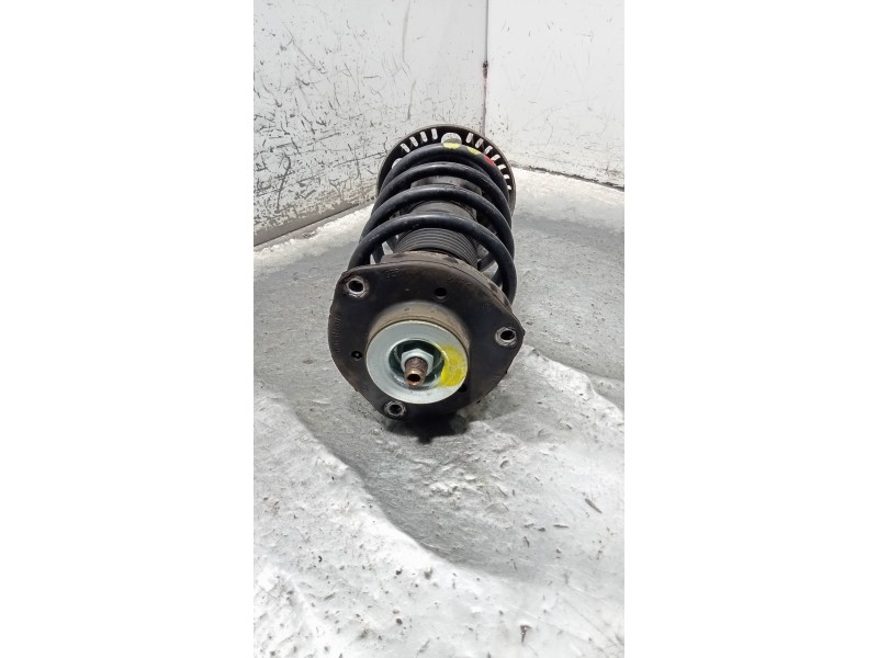 Recambio de amortiguador delantero izquierdo para volkswagen polo (9n1) conceptline referencia OEM IAM   