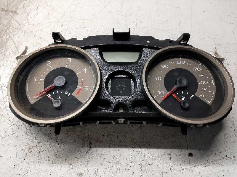 Recambio de cuadro instrumentos para renault megane ii familiar business referencia OEM IAM 8200408787F  