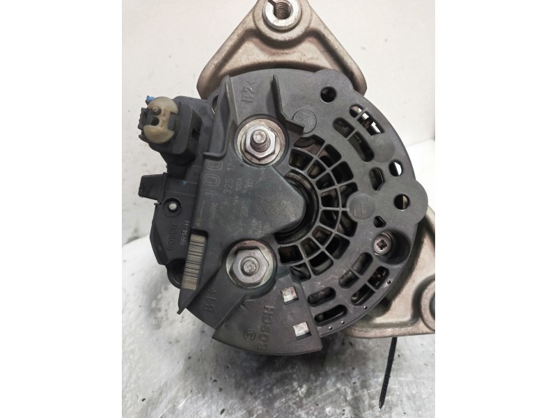 Recambio de alternador para opel astra h ber. edition referencia OEM IAM 0124325171  