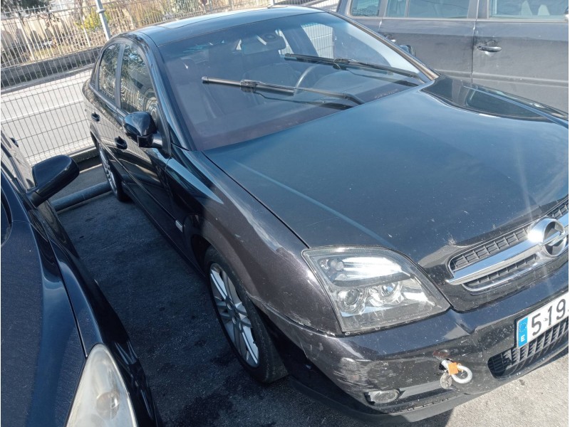 opel vectra c berlina del año 2003
