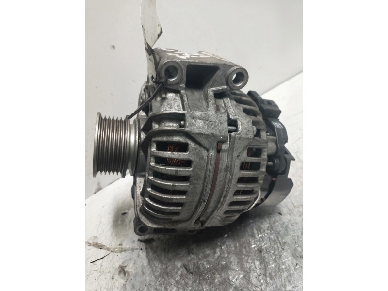 Recambio de alternador para volkswagen golf vi (5k1) gti referencia OEM IAM    Recambio de alternador para volkswagen golf vi (5k1) gti referencia OEM IAM