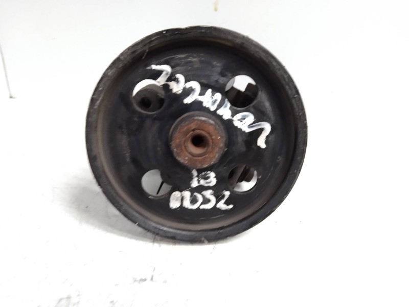 Recambio de bomba direccion para chrysler voyager (rg) 2.5 crd grand voyager limited referencia OEM IAM   