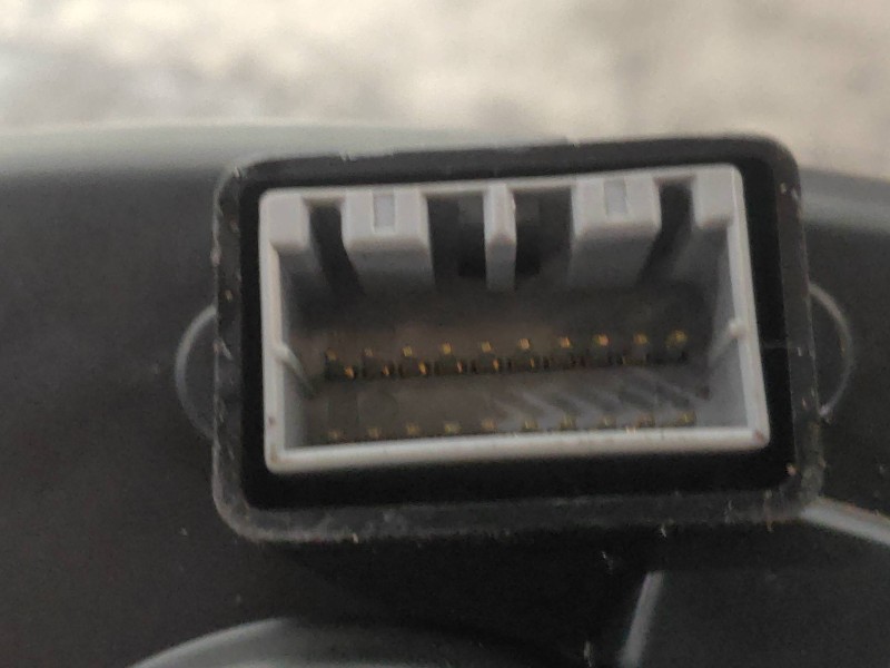 Recambio de cuadro instrumentos para kia magentis 2.0 crdi referencia OEM IAM 940132G140  