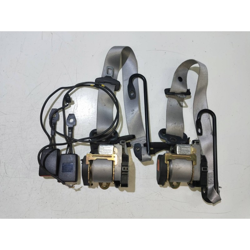Recambio de juego cinturones delantero para mercedes clase clk (w208) coupe 2.3 compresor cat referencia OEM IAM   2P