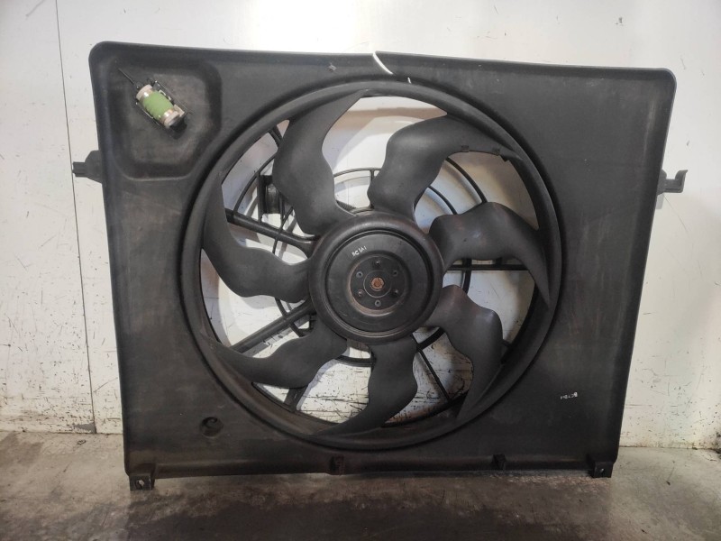 Recambio de electroventilador para kia magentis 2.0 crdi referencia OEM IAM F00S3A2365 6D12117 