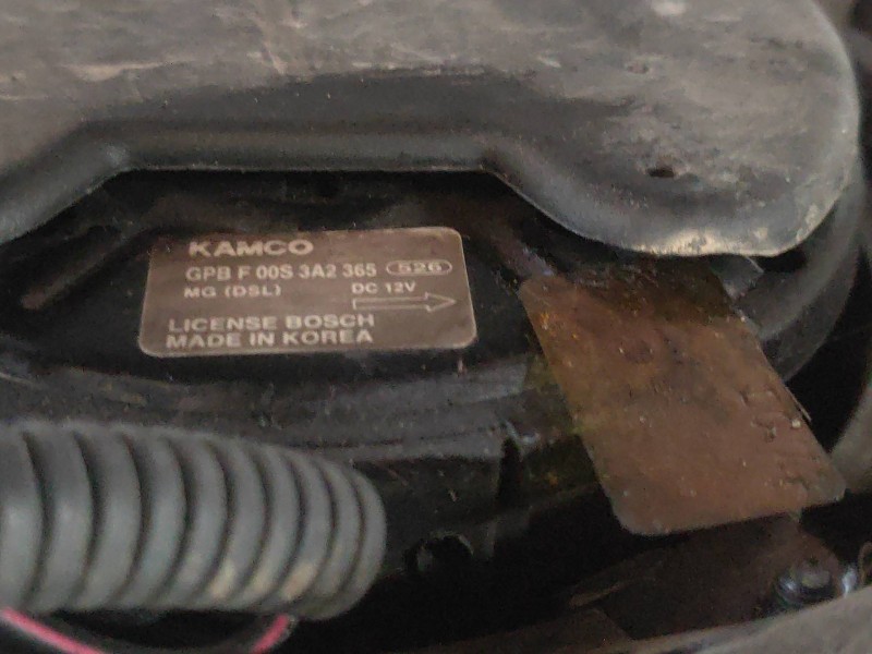 Recambio de electroventilador para kia magentis 2.0 crdi referencia OEM IAM F00S3A2365 6D12117 