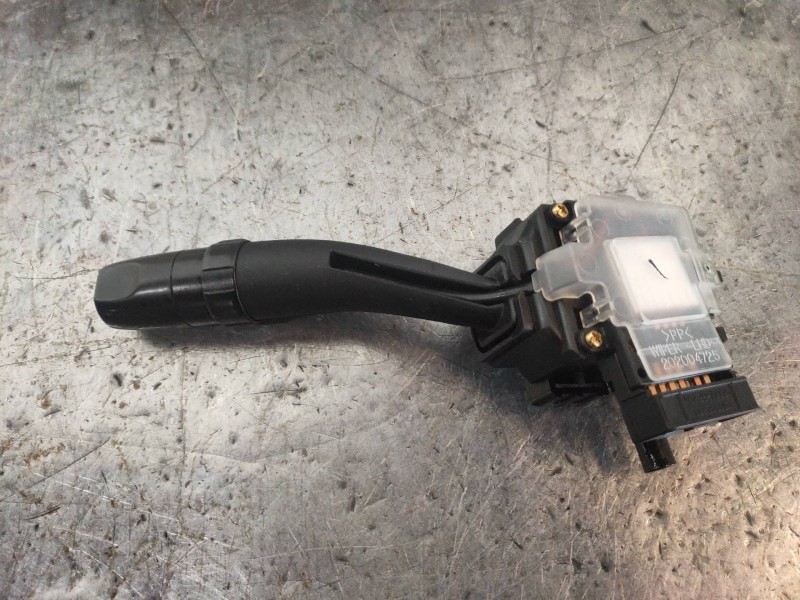 Recambio de mando limpia para kia magentis 2.0 crdi referencia OEM IAM 202004725  