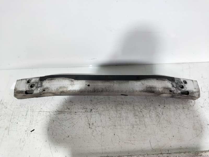 Recambio de refuerzo paragolpes delantero para lexus rx 400h referencia OEM IAM   