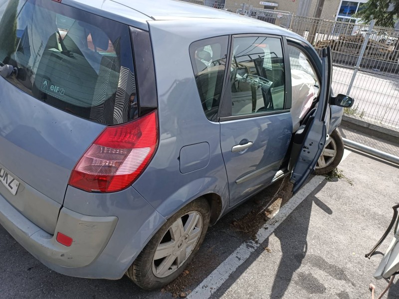 renault scenic ii del año 2005