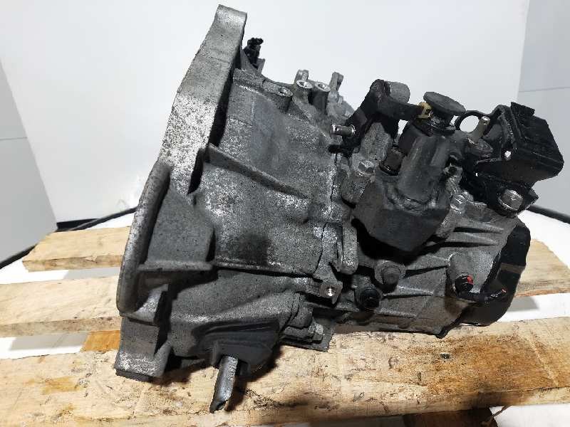 Recambio de caja cambios para kia cee´d 1.4 cat referencia OEM IAM T9J5G 145251 