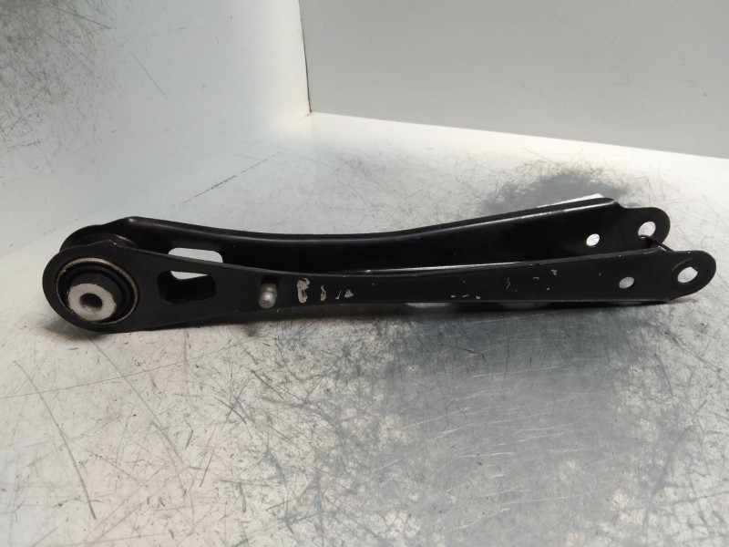 Recambio de tirante trasero izquierdo para bmw x3 (f25) xdrive 30d referencia OEM IAM 33306786978  