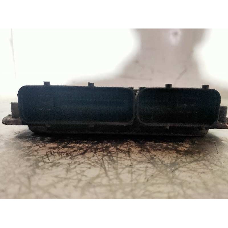 Recambio de centralita motor uce para volkswagen golf iv berlina (1j1) básico referencia OEM IAM 0281010302 038906019CJ BOSCH