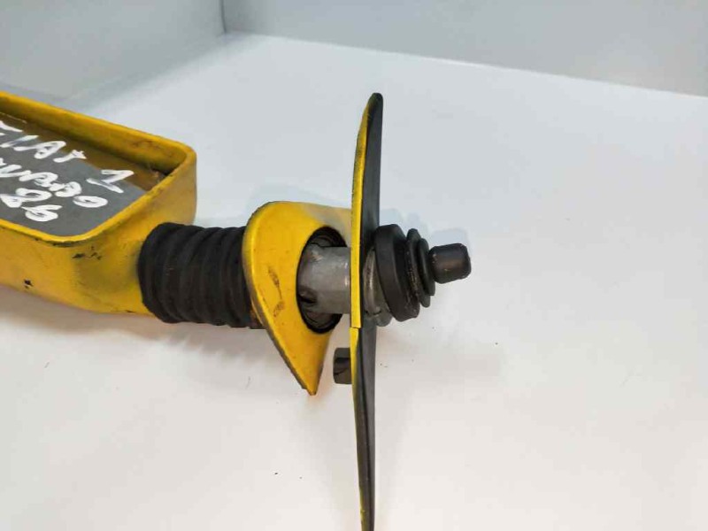 Recambio de retrovisor izquierdo para fiat uno (146) referencia OEM IAM   MANUAL Recambio de retrovisor izquierdo para fiat uno (146) referencia OEM IAM   MANUAL